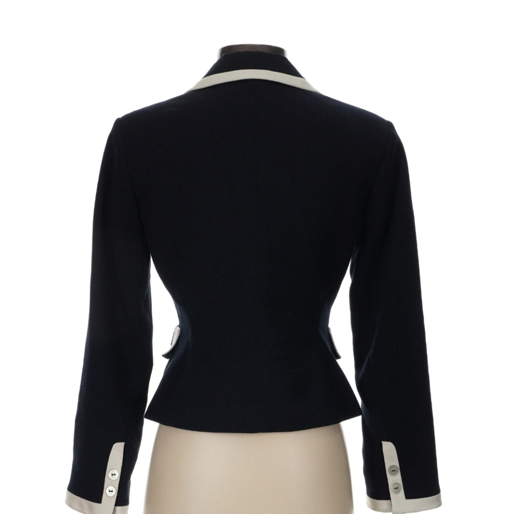 Tahari By ASL Three-Button Blazer, Black with White Trim, sz 10 - Picture 2 of 6